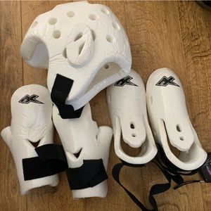 Youth or teenage sparring gear